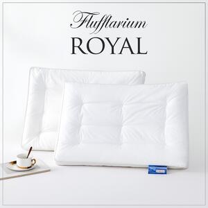 PERNĂ PUF GÂSCĂ „FLUFFLARIUM ROYAL”