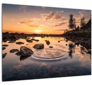 Tablou - Suprafața apei la apus de soare (70x50 cm)