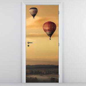 Fototapeta pentru ușă - baloane zburătoare (95x205cm)