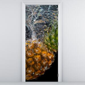 Fototapet pentru ușă - Ananas în apă (95x205cm)