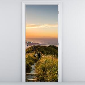 Fototapet pentru ușă - Munții la apus de soare (95x205cm)