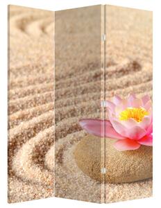 Paravan - Piatră și floare pe nisip (126x170 cm)