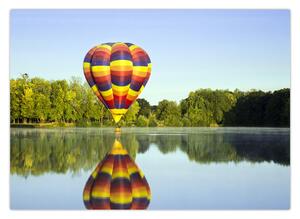 Tablou cu balon cu aer cald pe un lac (70x50 cm)