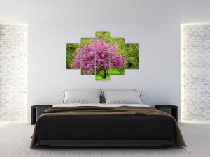 Tablou cu pom înflorit pe luncă (150x105 cm)