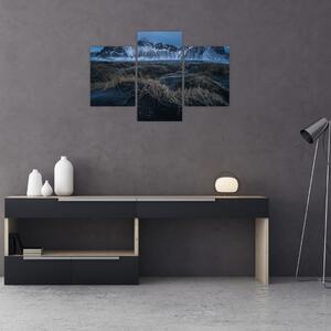 Tablou cu priveliște spre vărfurile Islanda (90x60 cm)