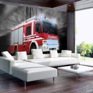 Fototapet - Mașina pompierilor (254x184 cm)
