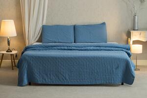 Set Cuvertura Eleganta 3 Piese - 220x240 cm + 2 Fete de Perna 50x70 cm Albastru