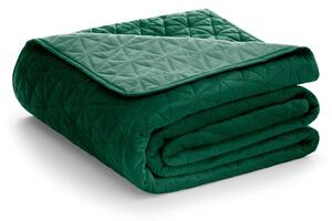 Cuvertură verde matlasată din catifea 220x240 cm Laila – AmeliaHome