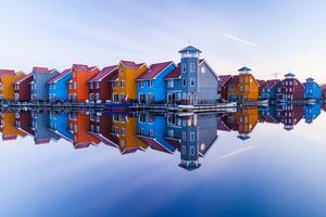 Fotografie Colored homes, Ton Drijfhamer