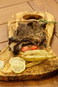 Tocator Toscana BBQ din lemn de maslin 40 cm