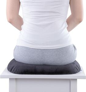 Pernă anatomică de şezut cu orificiu
