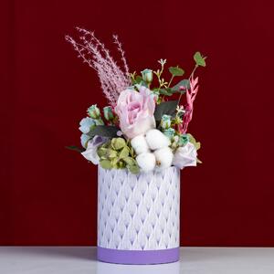 Aranjament floral, Cutie rotunda cu flori artificiale, Mov