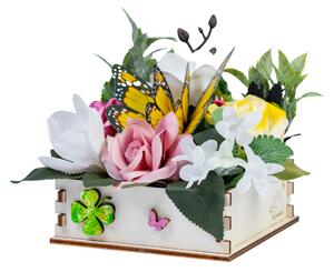 Aranjament in cutie de lemn cu flori artificiale