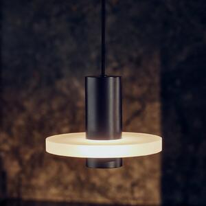 FRANDSEN Lampă suspendată Flake, negru mat, Ø 19 cm, cu priză, Negru, Bucătărie, Plastic, Design