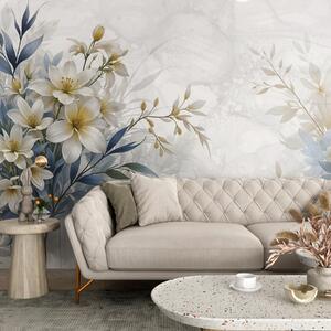 Tapet Buchet floral alb, bej și albastru cu frunze delicate pe un fundal blând, neclar, Fototapet Flori, w08314 : Uwalls.ro