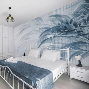 Tapet Palmier tropical frunze albastre cu un fundal alb cu dungi, iluminat moale, tușe, Fototapet Natură, Fototapet Frunze, w09343v1 : Uwalls.ro