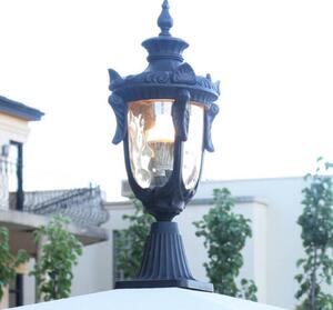 Lampă cu postament Philadelphia, design istoric