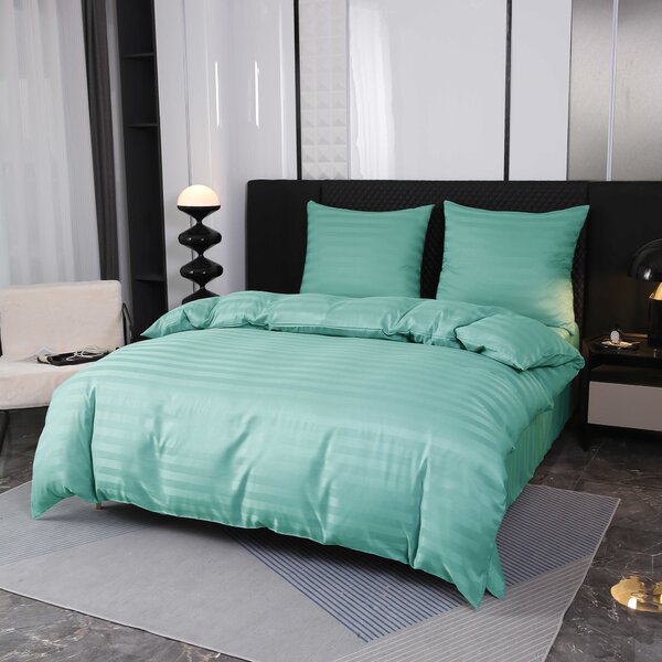 Lenjerie de pat hoteliera din microfibra JASMINE menta - dunga 2 cm Dimensiunile lenjeriei: 70 x 90 cm | 140 x 220 cm