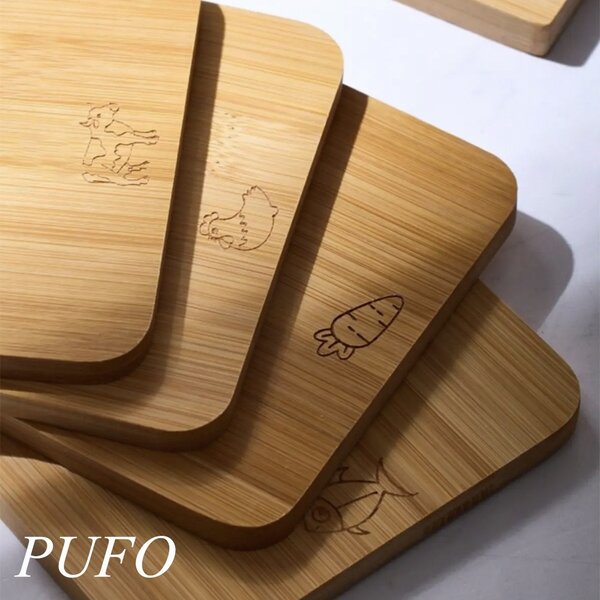 Set 4 tocatoare practice Pufo din bambus cu suport din lemn pentru bucatarie
