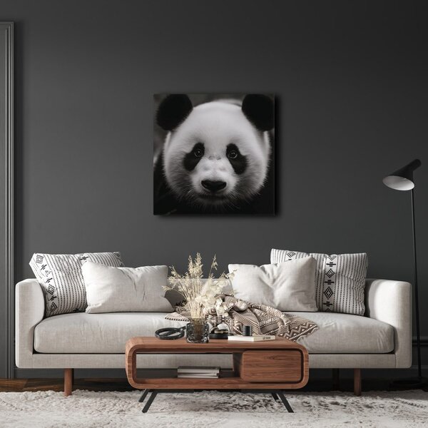 Tablou panda pe fundal negru