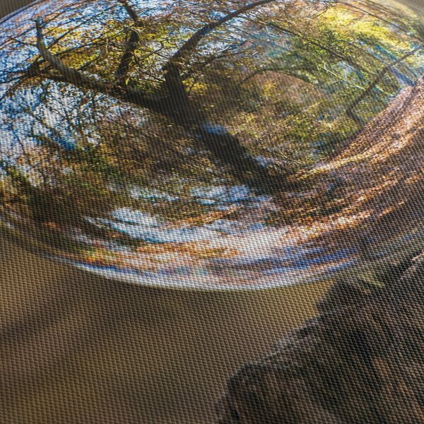 Tablou - Reflecție intr-o sferă transparentă (cu ceas) (90x30 cm)