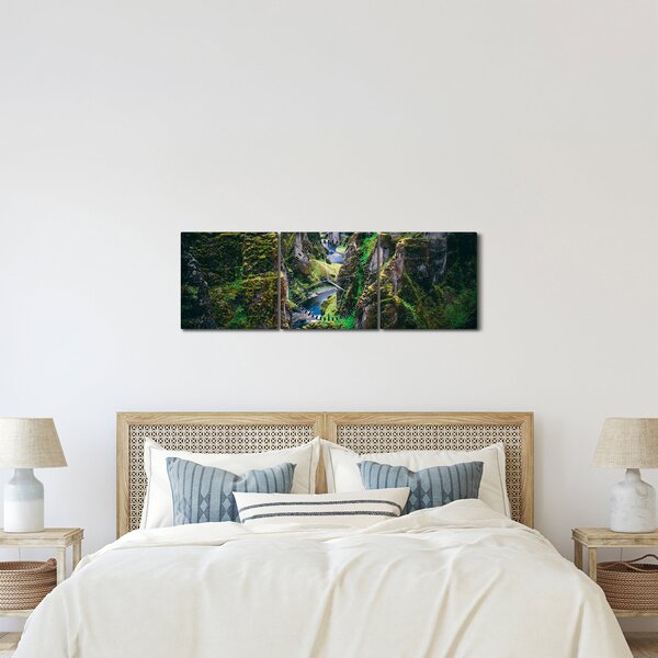 Tablou - Râu într-o vale stâncoasă (cu ceas) (90x30 cm)