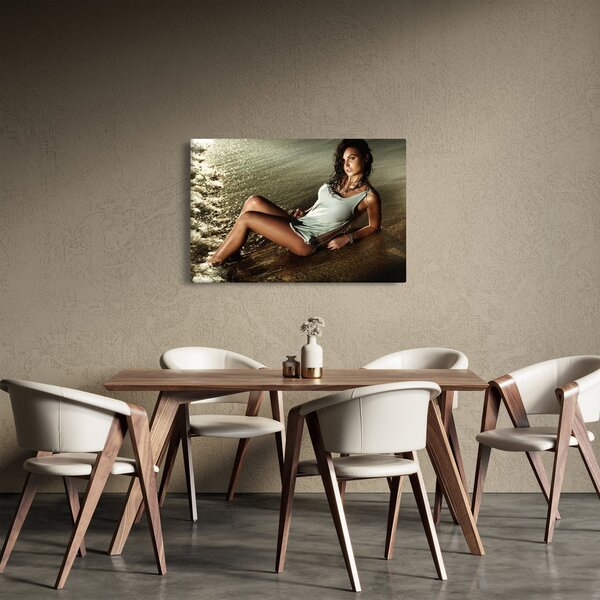 Tablou cu femeie pe plajă (90x60 cm)