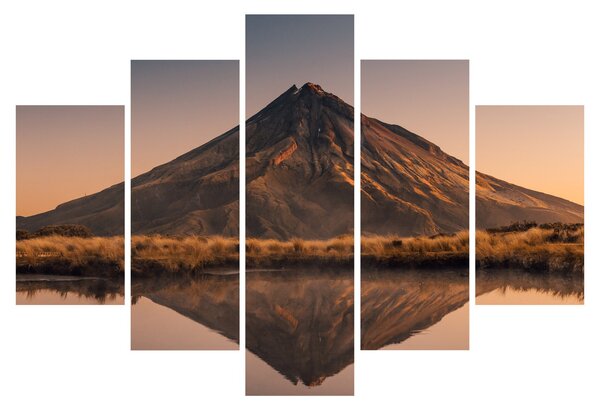 Tablou oglindirea muntelui Taranaki, Noua Zeelanda (150x105 cm)