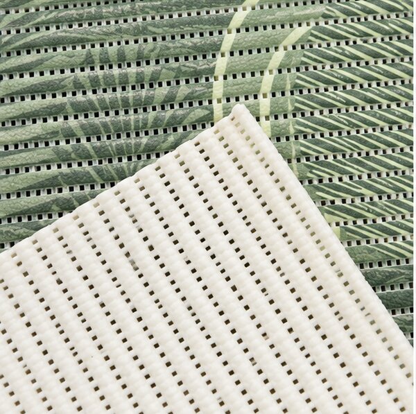 Covoras Antiderapant pentru Baie si Piscina Forest Green V23026A, 65 × 80 cm, Absorbant, tip Burete, PVC, Verde Forest Green