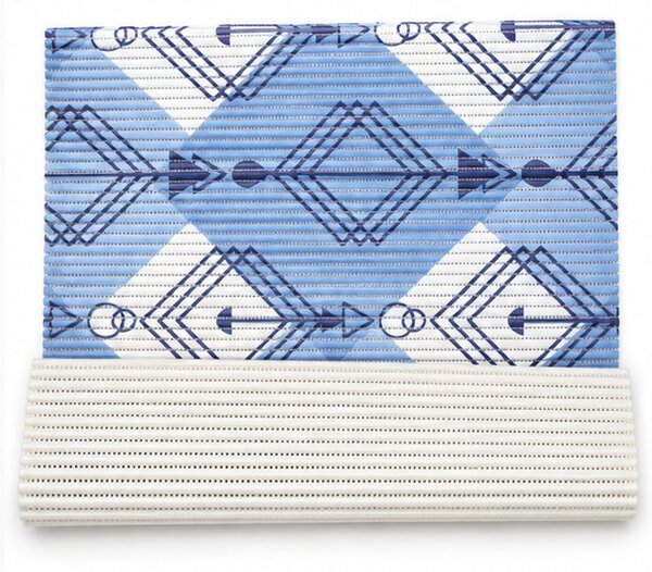 Covoras Antiderapant pentru Baie si Piscina Blue Arrows V24039A, 65 × 80 cm, Absorbant, tip Burete, PVC, Alb / Bleu Blue Arrows