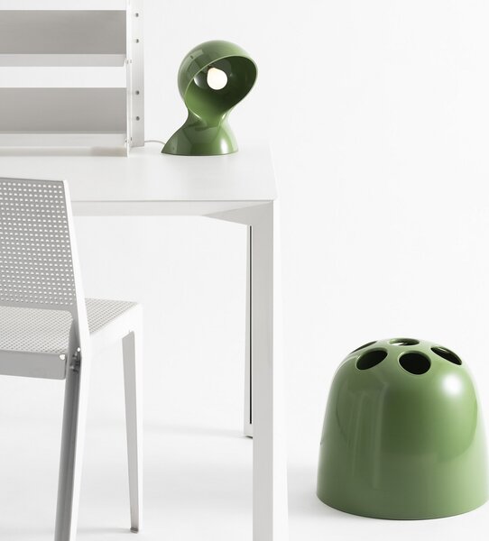 Lampă de masă Artemide, Dalú, Verde, Camera de zi, Plastic, Design