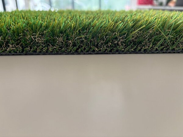 Covor Gazon Iarba Artificiala Produs Belgia, Calitate Premium, Model Oasis 30 mm inaltime fir, Gradinita Loc de Joaca Terasa Curte, Verde Verde, 200