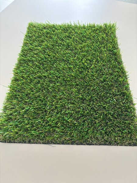 Covor Gazon Iarba Artificiala Produs Belgia, Calitate Premium, Model Oasis 30 mm inaltime fir, Gradinita Loc de Joaca Terasa Curte, Verde Verde, 200
