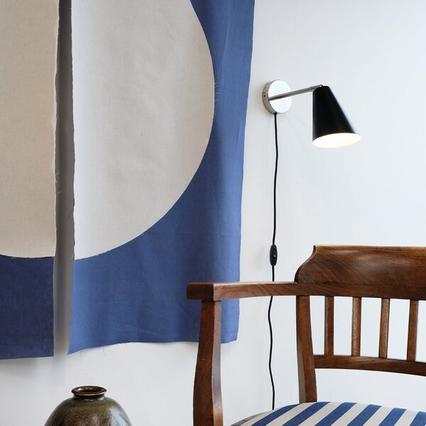 Lampă de perete Dyberg Larsen, Oswald, Negru, Camera de zi, Metal, Design