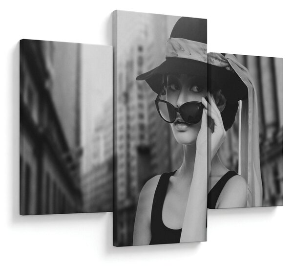 Tablou cu femeie (90x60 cm)