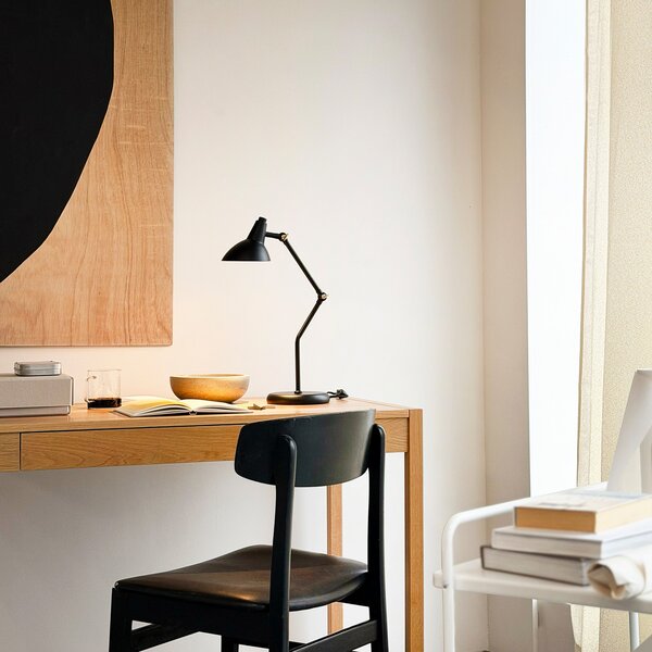 Lampă de masă Dyberg Larsen, Vela, Negru, Camera de zi, Metal, Scandinavă
