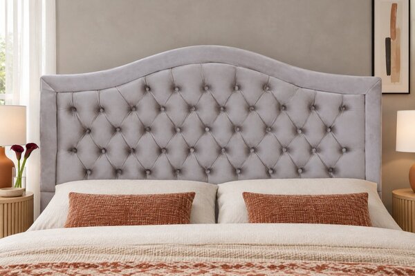 Pat tapițat Chesterfield din catifea Solaria Deluxe 120×200 cm, gri deschis, cu ladă de depozitare