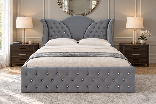 Pat tapițat Chesterfield din catifea Velora Cristal 140×200 cm, gri deschis, cu ladă de depozitare