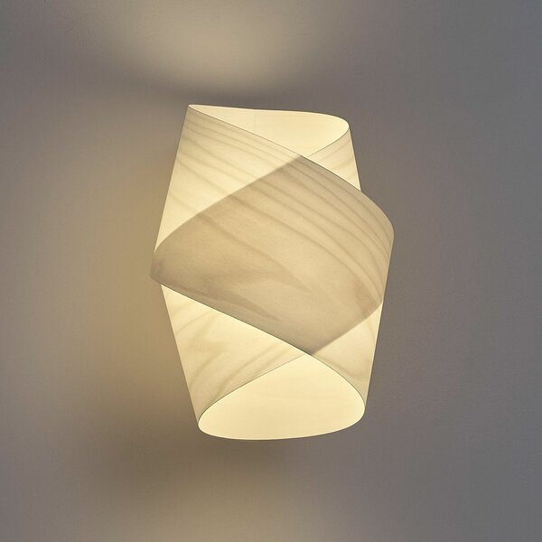 LZF LAMPS Aplică de perete Orbit, culoare ivoriu, lățime 19 cm, lemn, reglabil, Bej, Camera de zi / sufragerie, Lemn, Design