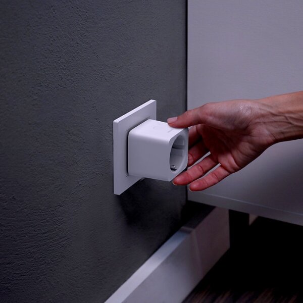 Priză inteligentă Philips Hue Smart Plug (EU Schuko)