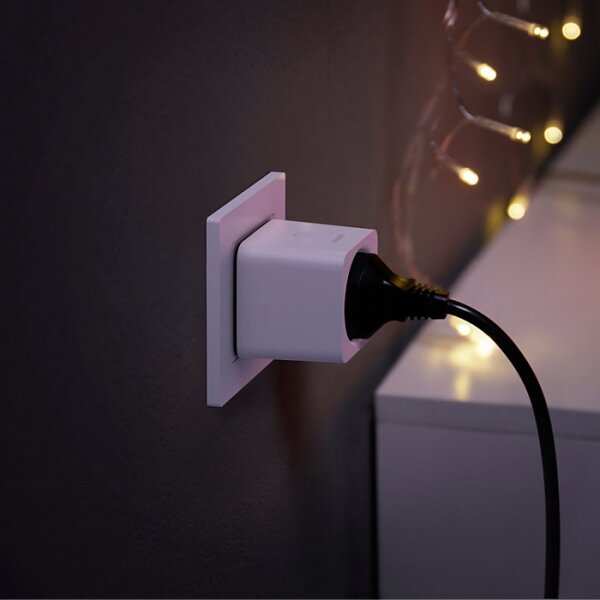Priză inteligentă Philips Hue Smart Plug (EU Schuko)