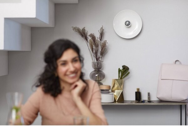 Bec LED cu cap sferic oglindit Philips DECO E27/4W/230V 2700K