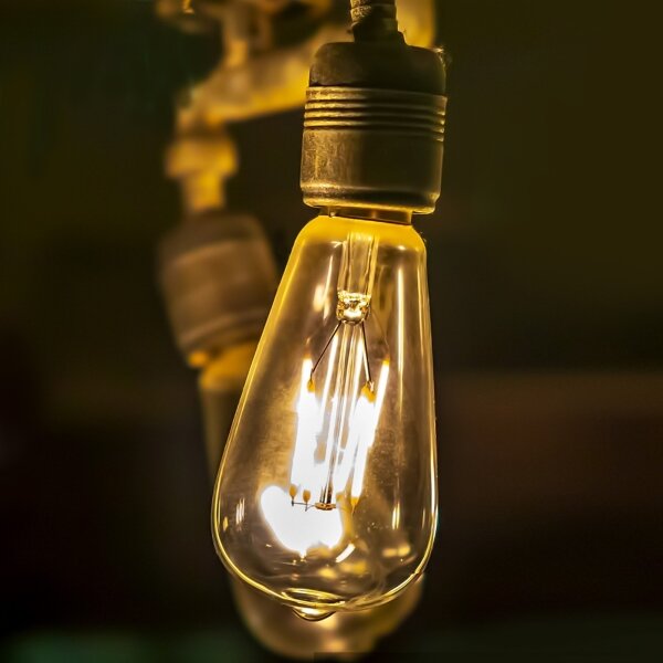 Bec LED ST64 E27/4W/230V 2200K Aigostar