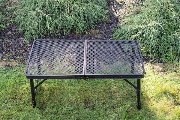 Masă de camping pliabilă - practică și ușor de transportat 80x40x66cm