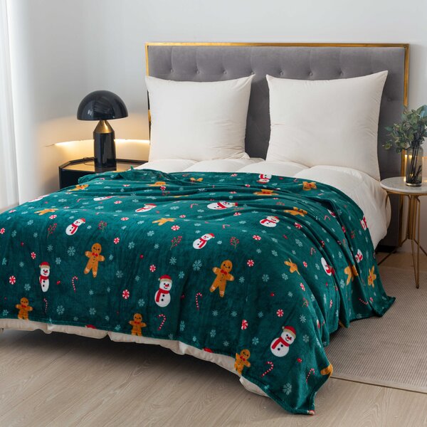 Patura microplus de Craciun SNOWMAN AND GINGERBREAD verde Dimensiuni: 150 x 200 cm