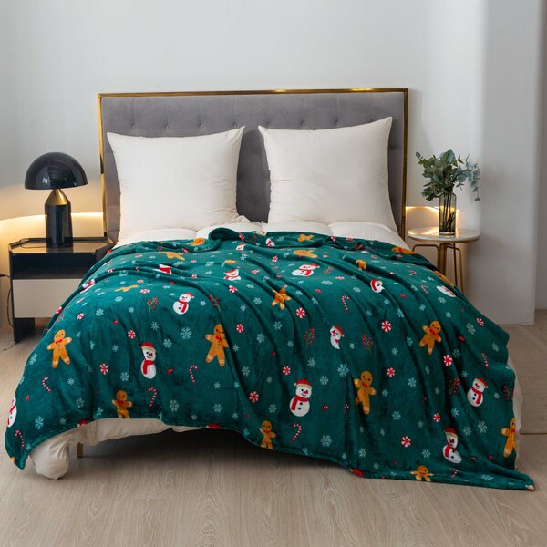 Patura microplus de Craciun SNOWMAN AND GINGERBREAD verde Dimensiuni: 150 x 200 cm
