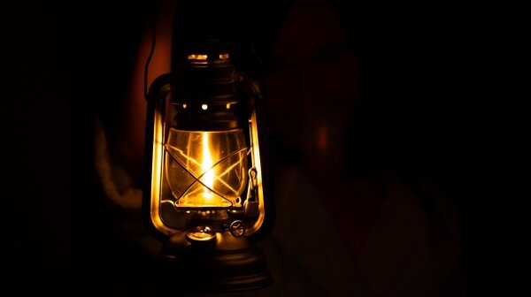 Lampă cu gaz lampant Brilagi LANTERN 19 cm negru