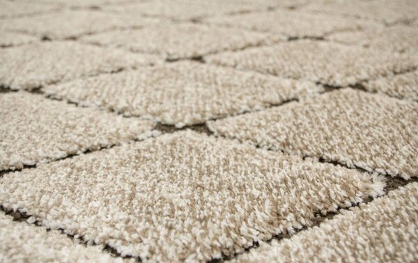 Traversa Fashion 32009-120, Inaltime Fir 12 mm, Latime 0.6m, Marime 60 x 200 cm, Crem, Maro, Festonata Surfilata Tivita, Antialergica