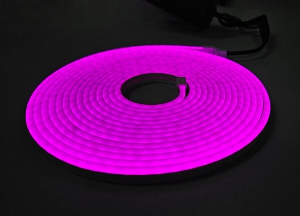 Bandă LED flexibilă NEON LED/10W/230V 5 m IP65 mov