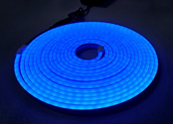 Bandă LED flexibilă NEON LED/10W/230V 5 m IP65 albastru